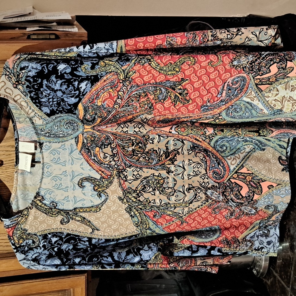 Chicos size 3 women's top